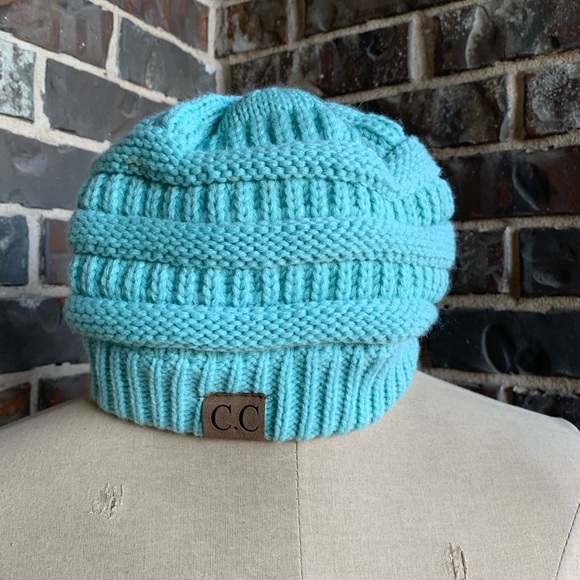 C.C Beanie Cable Knit - Light Blue - Picture 6 of 6